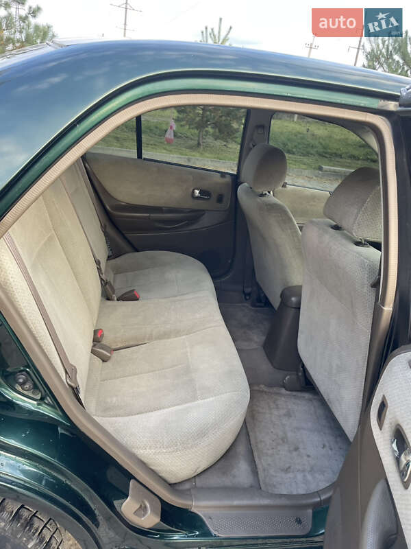 Седан Mazda 323 2000 в Львове фото 10 Седан Mazda 323 2000 в Львове