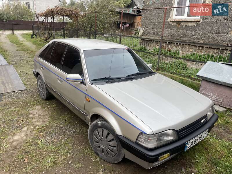 Хэтчбек Mazda 323 1988 в Черкассах фото 9 Хэтчбек Mazda 323 1988 в Черкассах