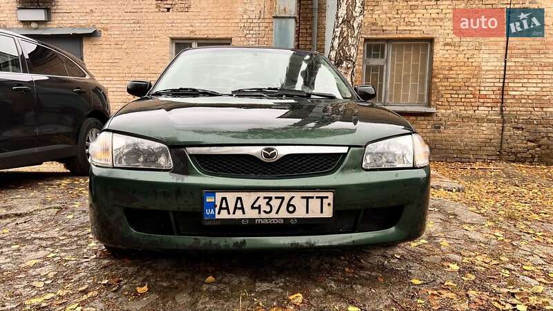Хетчбек Mazda 323 1999 в Києві фото 2 Хетчбек Mazda 323 1999 в Києві