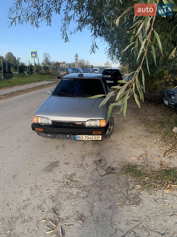 Хэтчбек Mazda 323 1989 в Тернополе