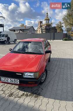 Хетчбек Mazda 323 1987 в Луцьку Хетчбек Mazda 323 1987 в Луцьку