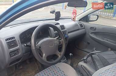 Хэтчбек Mazda 323 1998 в Нововолынске