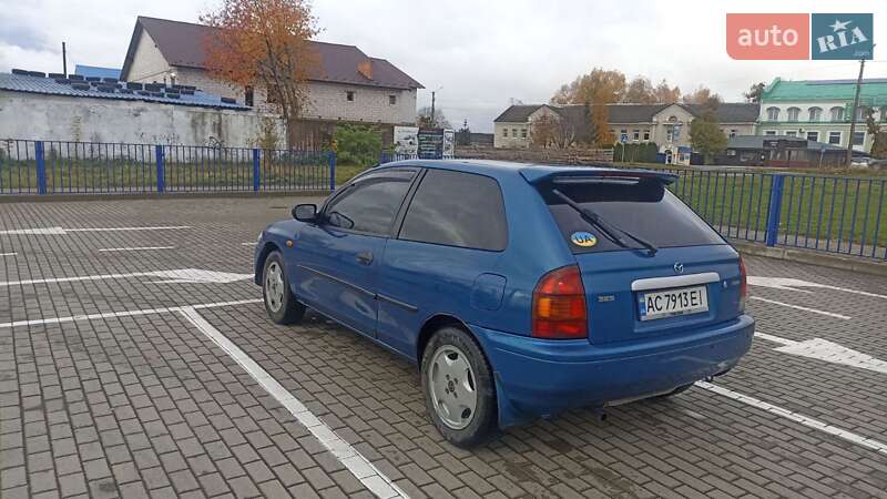 Хэтчбек Mazda 323 1998 в Нововолынске