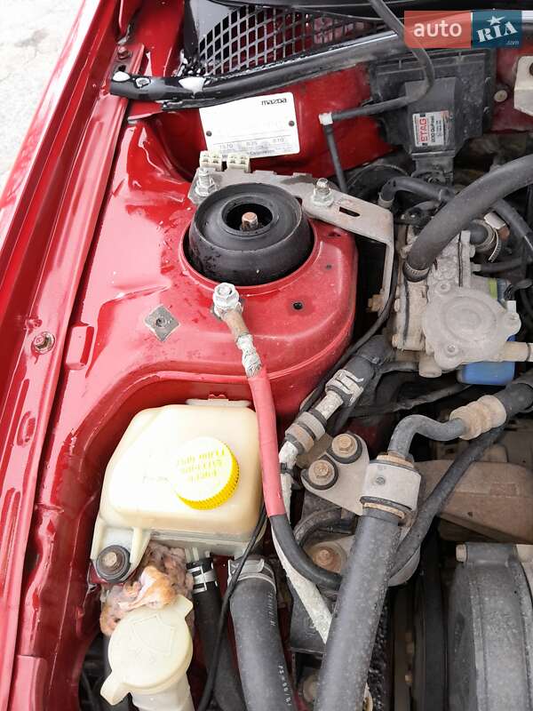 Седан Mazda 323 1996 в Синельниково фото 9 Седан Mazda 323 1996 в Синельниково