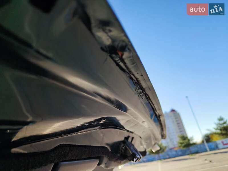 Хэтчбек Mazda 323 1994 в Николаеве фото 11 Хэтчбек Mazda 323 1994 в Николаеве