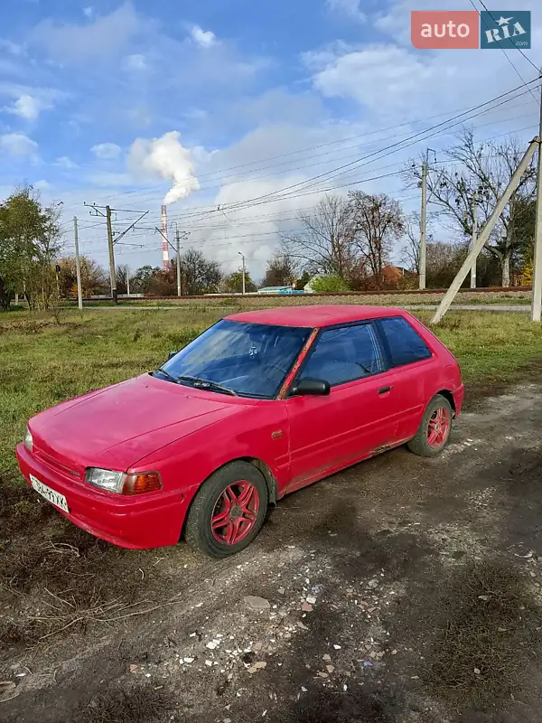 Mazda 323 1992