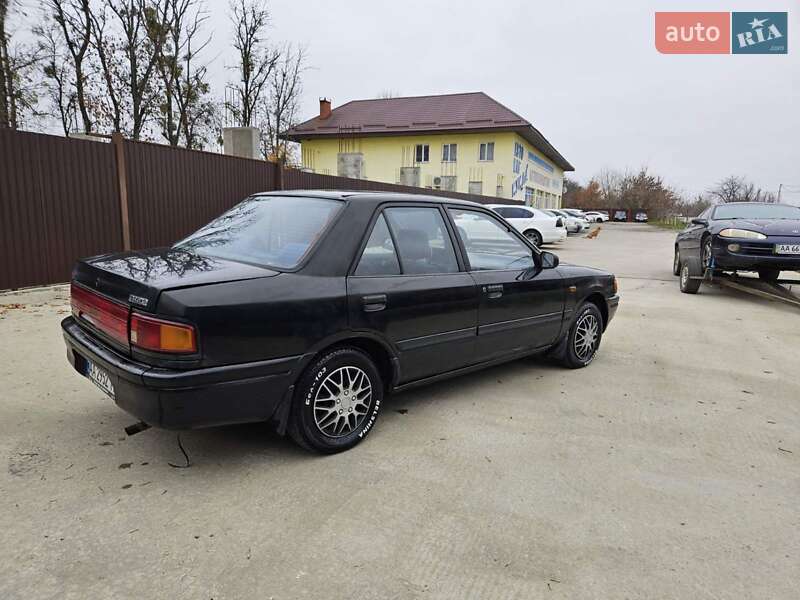 Седан Mazda 323 1995 в Обухове фото 6 Седан Mazda 323 1995 в Обухове