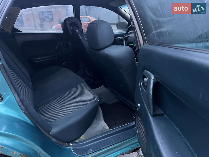 Хетчбек Mazda 323 1996 в Вінниці