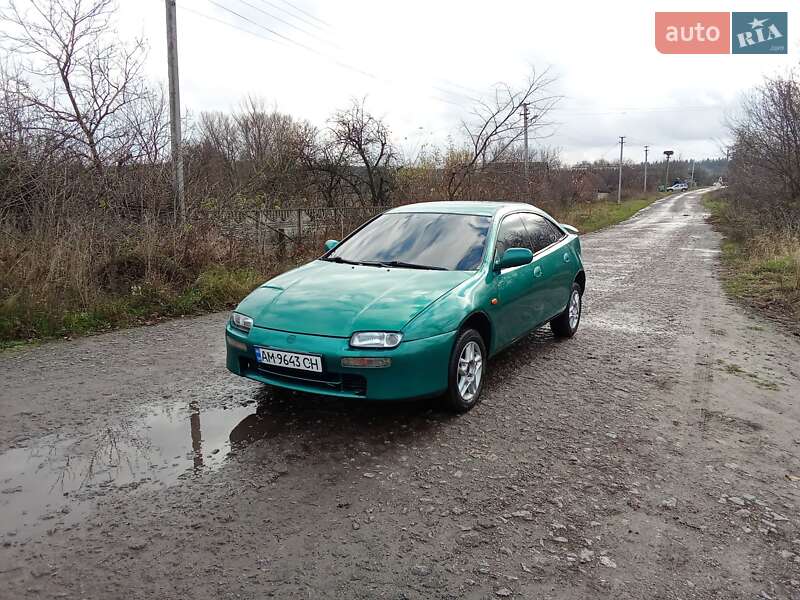 Хэтчбек Mazda 323 1997 в Бердичеве