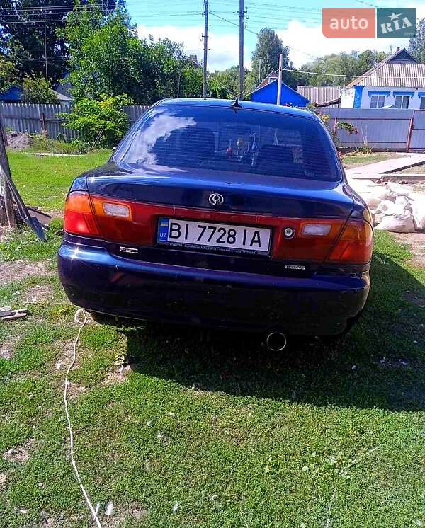 Седан Mazda 323 1994 в Липовій Долині