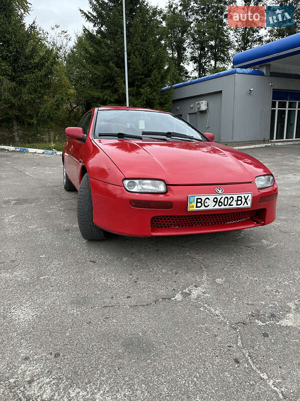 Mazda 323 1995 Mazda 323 1995