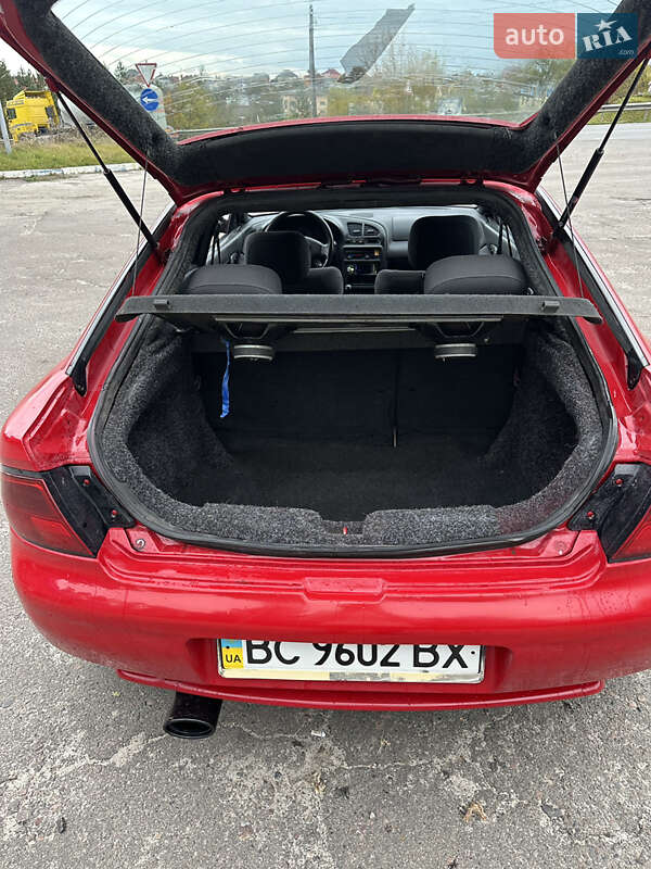 Хэтчбек Mazda 323 1995 в Львове