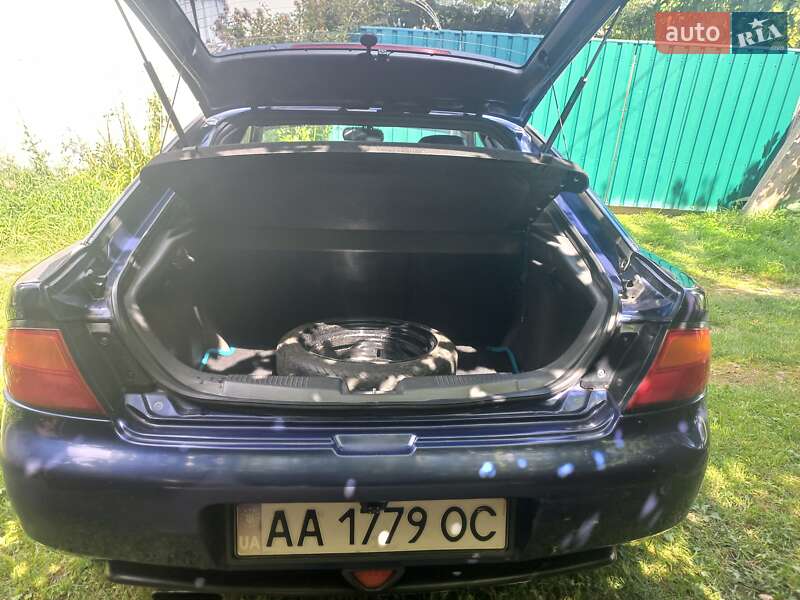 Хетчбек Mazda 323 1995 в Києві фото 6 Хетчбек Mazda 323 1995 в Києві