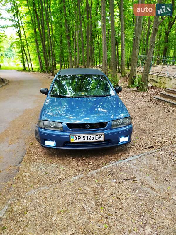 Седан Mazda 323 1998 в Жмеринке