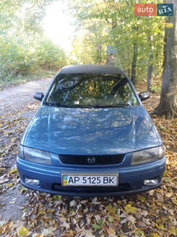 Седан Mazda 323 1998 в Жмеринке