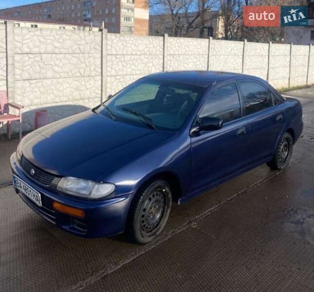 Седан Mazda 323 1994 в Олександрії