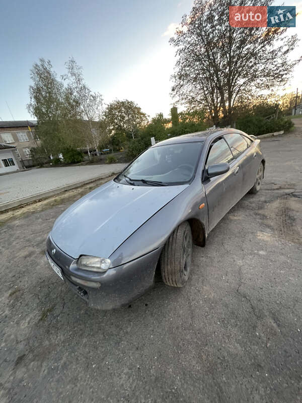 Хэтчбек Mazda 323 1994 в Раздельной фото 6 Хэтчбек Mazda 323 1994 в Раздельной