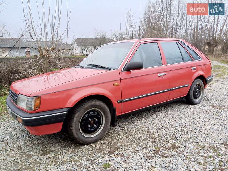 Хетчбек Mazda 323 1987 в Івано-Франківську фото Хетчбек Mazda 323 1987 в Івано-Франківську