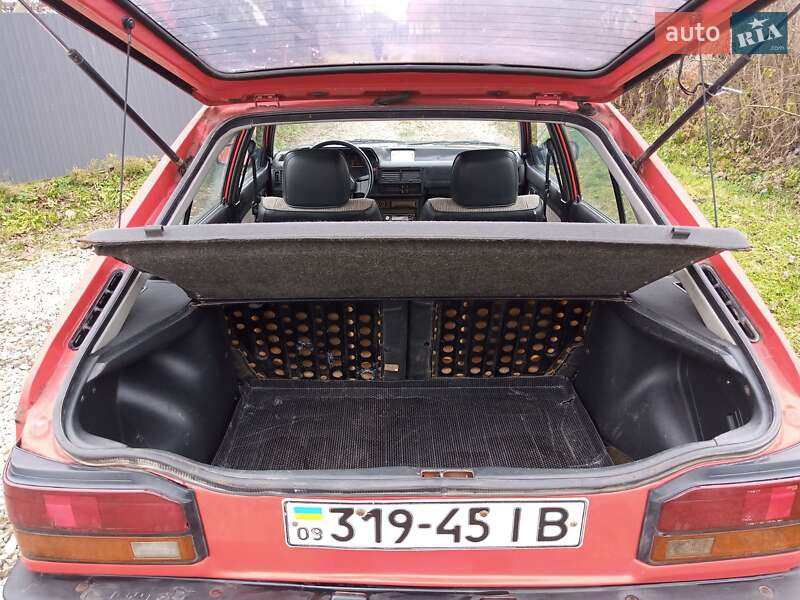 Хетчбек Mazda 323 1987 в Івано-Франківську фото 14 Хетчбек Mazda 323 1987 в Івано-Франківську