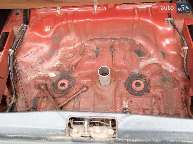 Хетчбек Mazda 323 1987 в Івано-Франківську фото 18 Хетчбек Mazda 323 1987 в Івано-Франківську