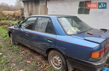 Седан Mazda 323 1990 в Переяславі