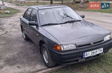 Седан Mazda 323 1994 в Таращі