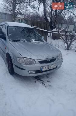 Хэтчбек Mazda 323 2000 в Сахновщине