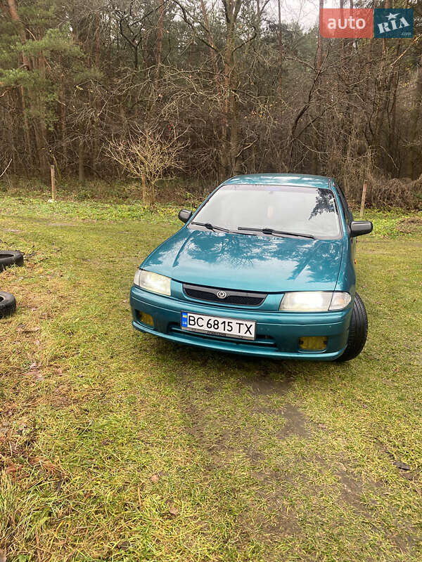 Седан Mazda 323 1997 в Бродах