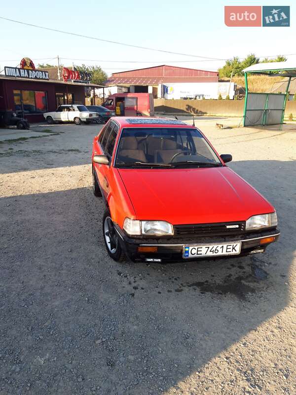Mazda 323 1989
