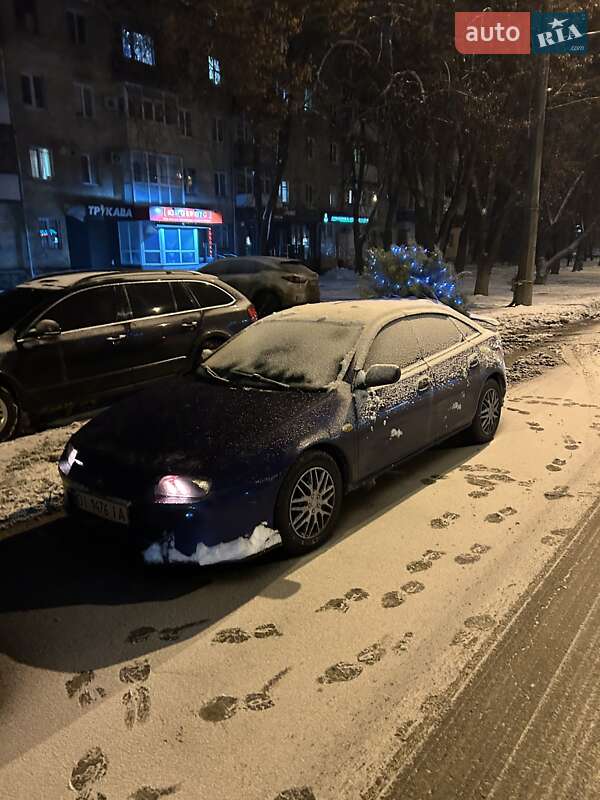 Хэтчбек Mazda 323 1995 в Полтаве