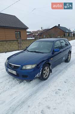 Хэтчбек Mazda 323 2001 в Сарнах