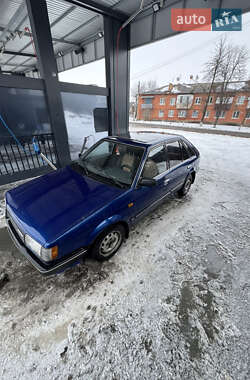 Хэтчбек Mazda 323 1986 в Ставище
