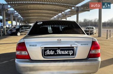 Седан Mazda 323 2002 в Запорожье