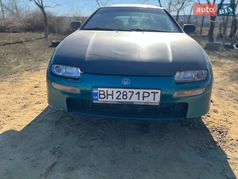 Хетчбек Mazda 323 1996 в Одесі