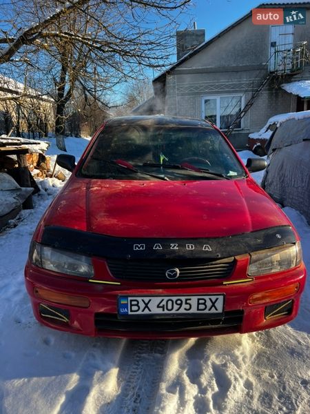 Седан Mazda 323 1995 в Стреховцы