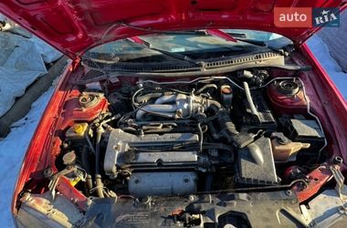Седан Mazda 323 1995 в Стреховцы