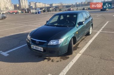 Хэтчбек Mazda 323 2003 в Киеве