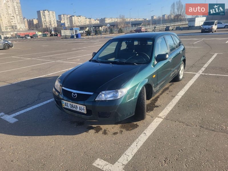 Mazda 323 2003 Mazda 323 2003