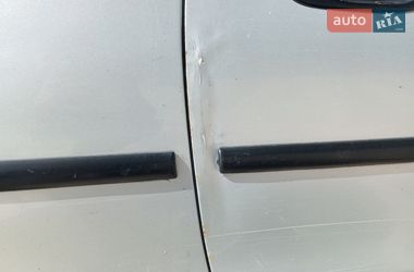 Хэтчбек Mazda 323 1997 в Буске фото 6 Хэтчбек Mazda 323 1997 в Буске