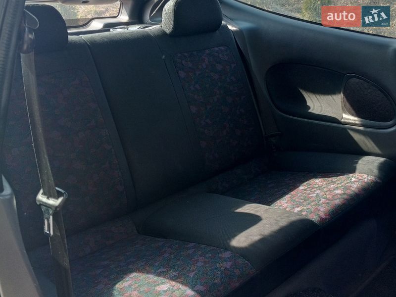 Хэтчбек Mazda 323 1997 в Буске фото 20 Хэтчбек Mazda 323 1997 в Буске