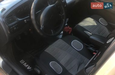 Седан Mazda 323 1995 в Мерефа