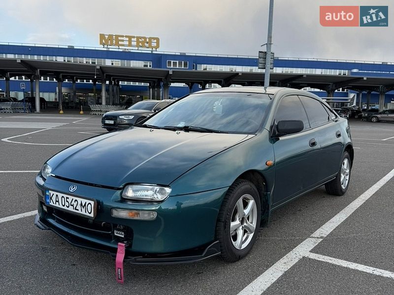 Mazda 323 1997