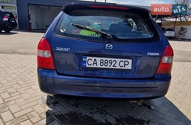 Хэтчбек Mazda 323 2001 в Корсуне-Шевченковском