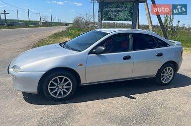 Седан Mazda 323 1995 в Одесі