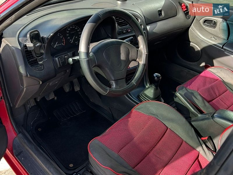 Хэтчбек Mazda 323 1995 в Днепре