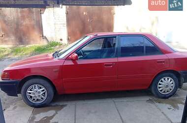 Седан Mazda 323 1990 в Кривому Розі