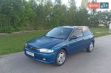 Хэтчбек Mazda 323 1998 в Нововолынске
