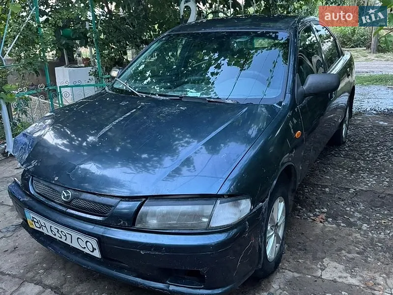 Mazda 323 1997