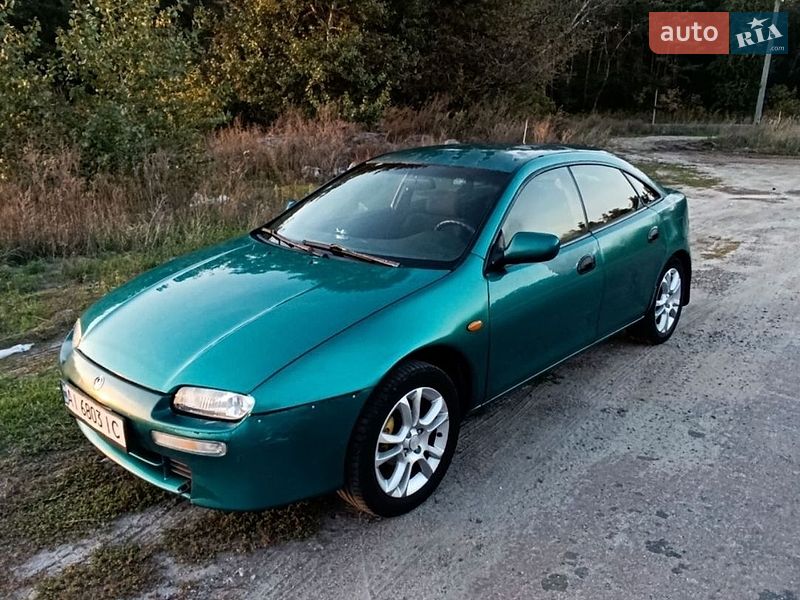 Mazda 323 1996