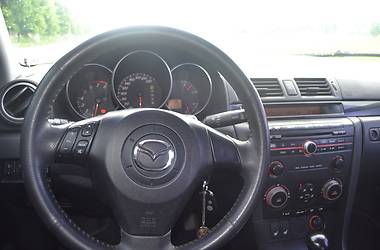 Седан Mazda 3 2004 в Краматорске